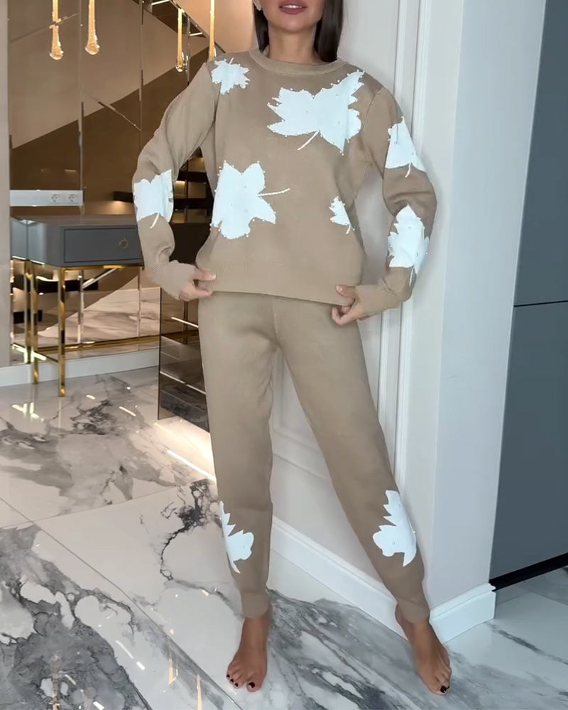 Tvådelad Set Med Lönnlövsprint