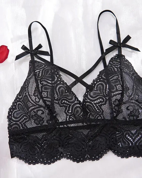 Sexigt Lingerieset – Bralette Med Urholkad Rosett & Öppna Trosor