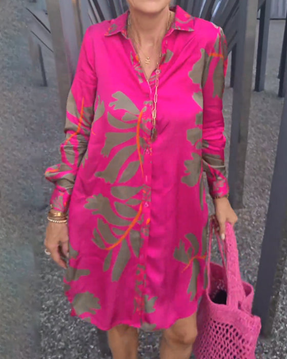 Långärmad skiftklänning med skjortkrage