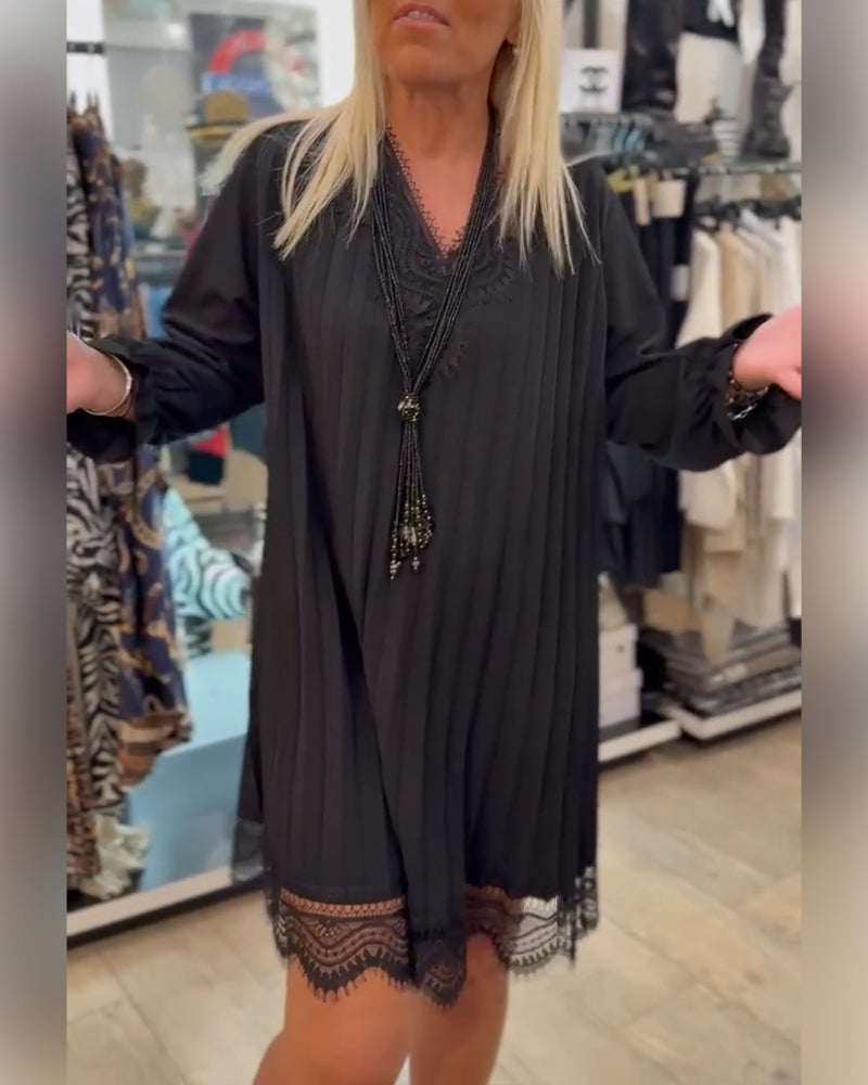 Klänning Spetskantad Plisserad Lös