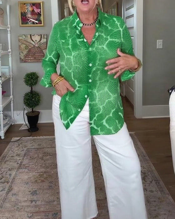 Blus Med Knappad Och Texturerad Egenskaper