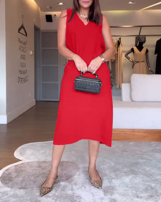 Klänning avslappnad v-ringad ärmlös enfärgad split