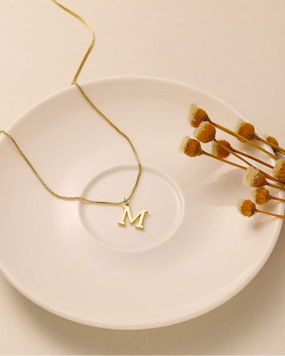 Moderna och utsökta 26 engelska alfabet halsban