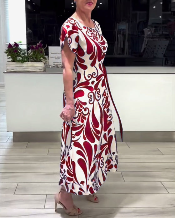 Elegant kortärmad klänning med kontrasttryck