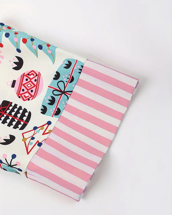 Tryckt avslappnat hem tvådelat set