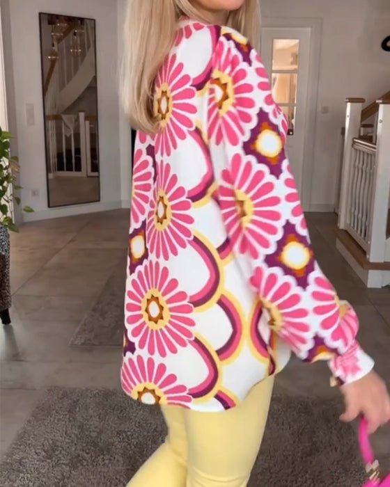 Långärmad blus med geometriskt tryck