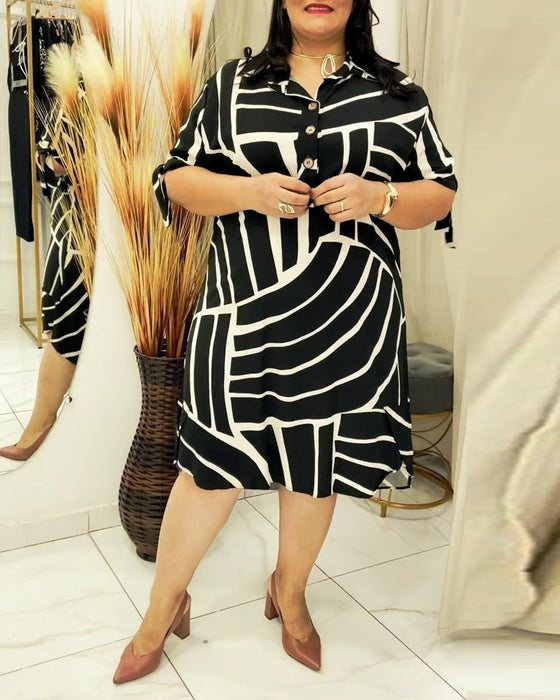 Klänning med knapptryck