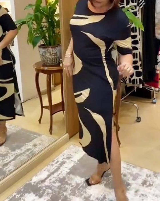 Lekis klänning med tryck och split