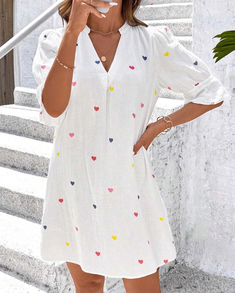 Klänning Färgglad Hjärtentryck V-Ringning