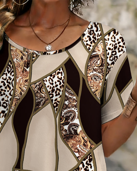 T-Shirt Oregelbunden Geometrisk Leopard Tryck