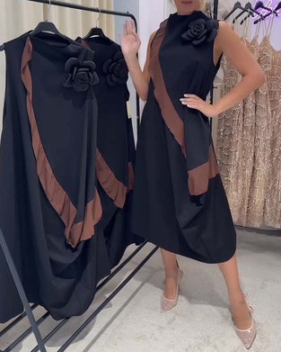 Klänning Tredimensionell Blomblad Näckroslöv Färgkontrast Ärmlös