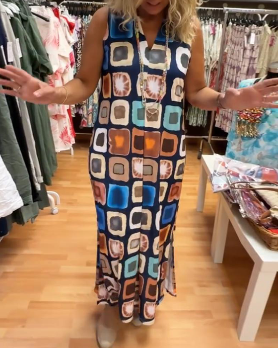 V-ringad ärmlös klänning med tryck