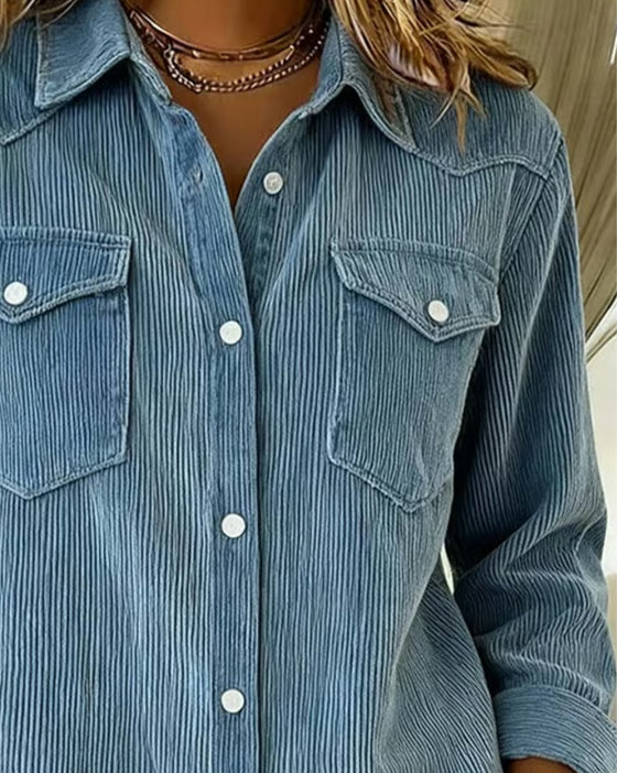 Långärmad Skjorta Med Slag Och Knappning