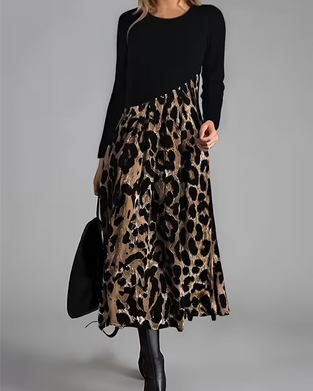Klädning Rundhalsad Leopard Full Kjol