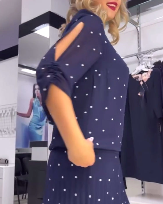 Vardagsklänning med rund hals, prickig