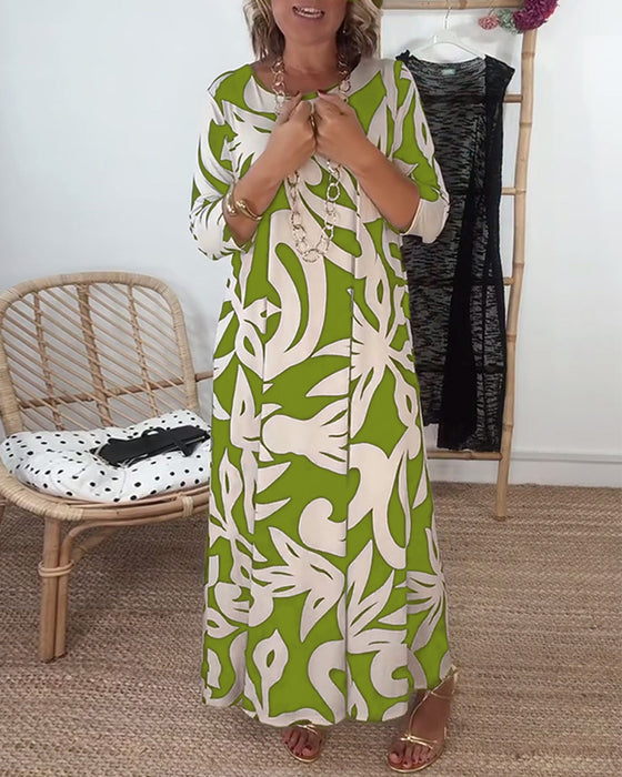 Klänning Med Rund Hals Och Långa Ärmar Med Tryck