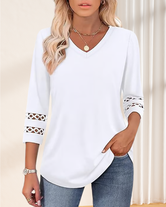 V-Hals T-Shirt Med Hålrig Krage Design