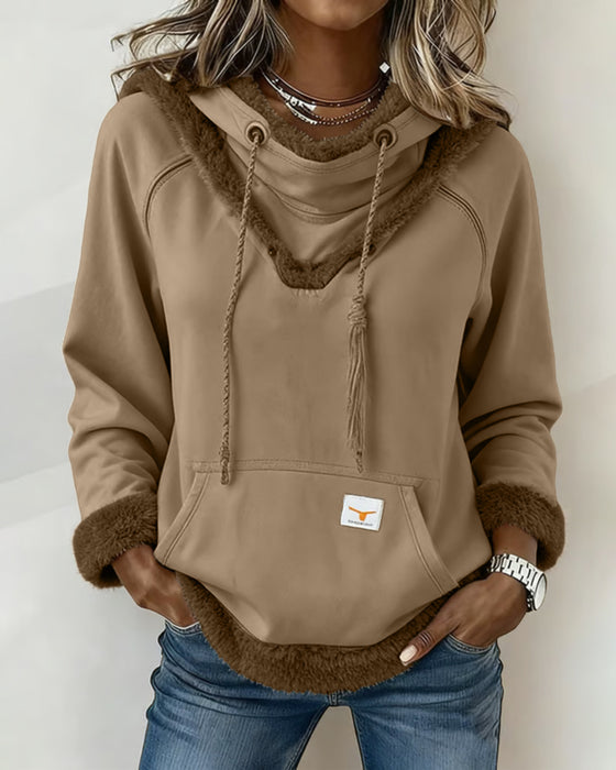 Långärmad Hoodie Med Lapptäcktsdetaljer Och Ficka