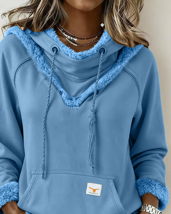 Långärmad Hoodie Med Lapptäcktsdetaljer Och Ficka