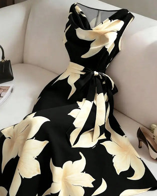 Klänning Mock Neck Ärmlös Blommig