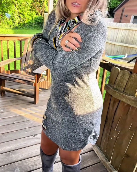 Klänning i retrostil med knapptryck