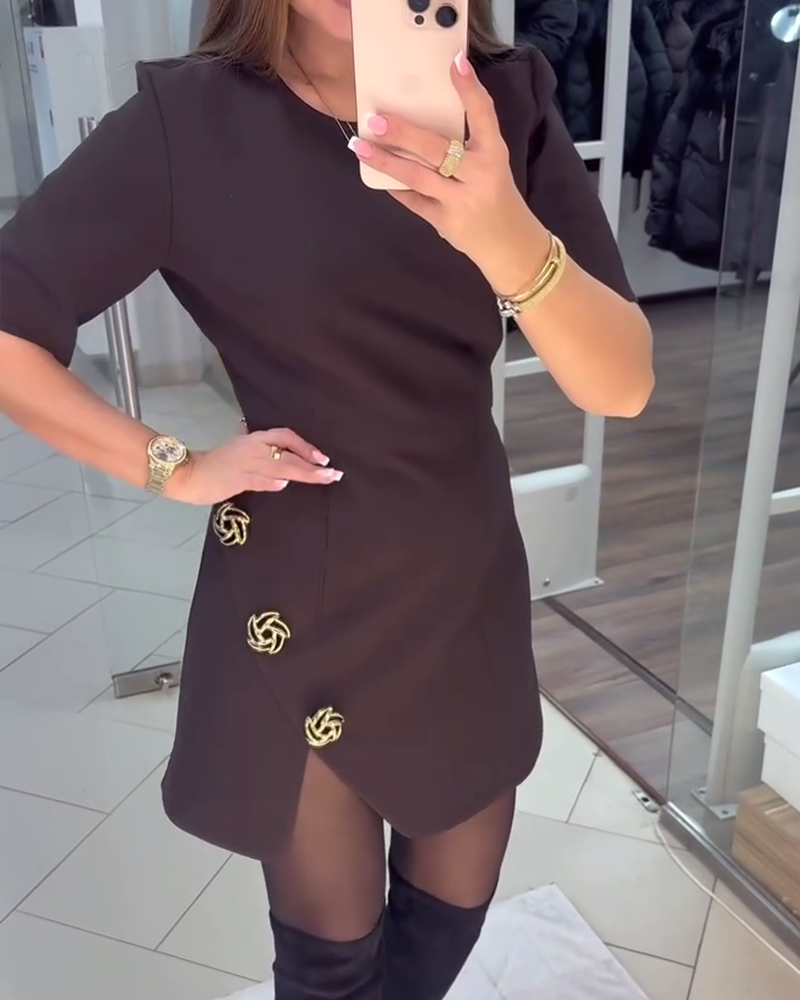 Enfärgad Rak Klänning Med 3d-Blommor