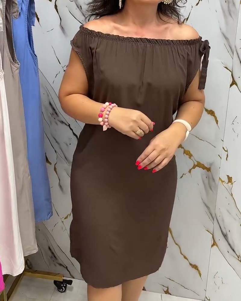 Klänning Off-Shoulder Slips Solid