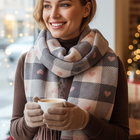 Cozy Heart Plaid Scarf – Mjuk Vinterwrap För Flickor Eller Par
