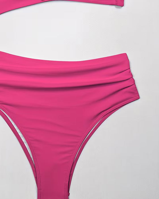 Tvådelad Baddräkt Med Volanger Och Femuddig Stjärna