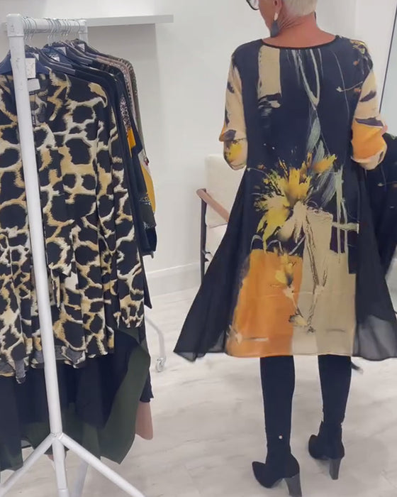 Klänning Med Rund Halsringning Och Retrotryck