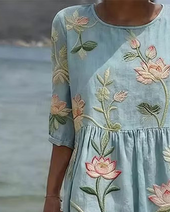 Blommig Klänning Rundhals