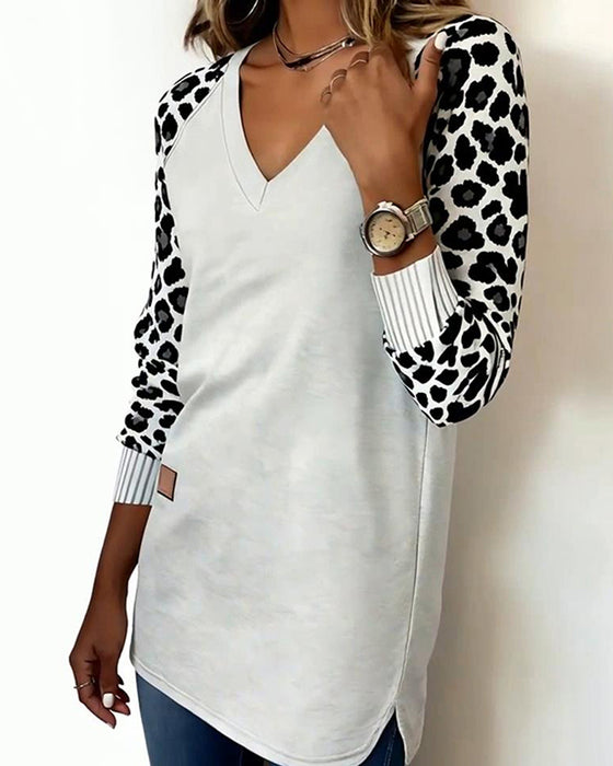 Midjelång Sweatshirt Med V-Ringning Och Leopardtryck