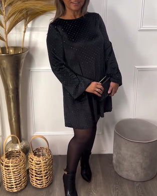 Klänning Rund Hals Strasstenar