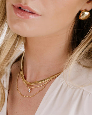 Halsband Med Alla Kedjor I Lager