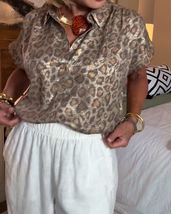 Blus avslappnad leopardmönstrad