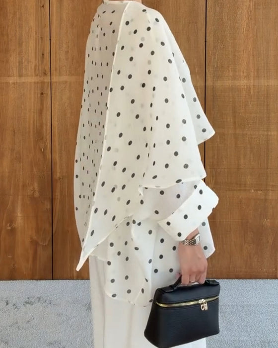 Blus Polka Dot Oregelbunden