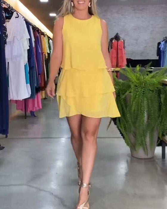 Ärmlös dubbel lager volangklänning