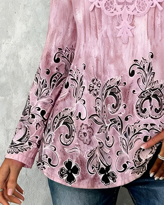 Blus Lapptäcks Krage Och Strategiskt Placerad Tryckt