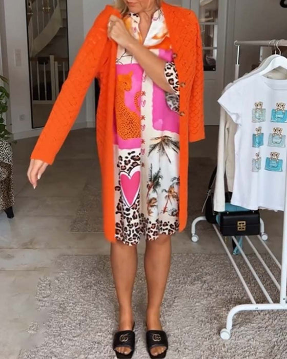 Patchwork klänning med V-ringad leopardmönstrad