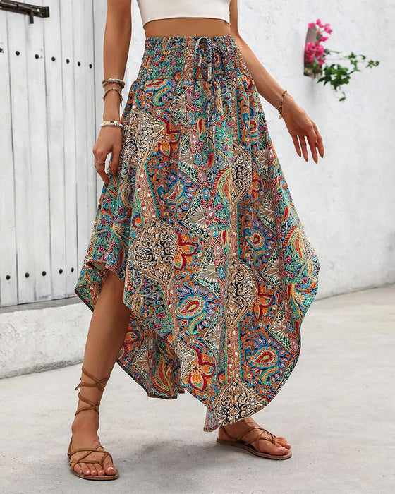 Skjorta Med En Elastisk Midjekrage, Retro - Tryck Och En Kurvformad Såm