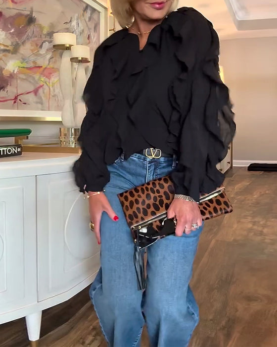 Volangblus I Enfärgat Och Luftigt Tyg