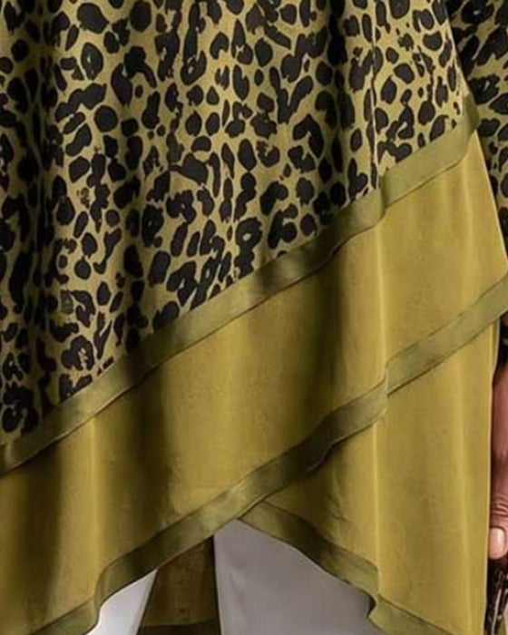 Leopardmönstrad Topp Med Asymmetrisk Fåll