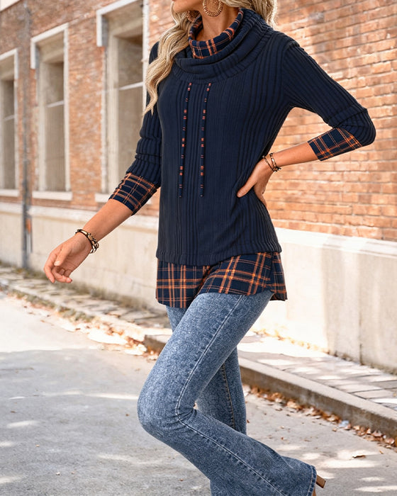 Trendig Avslappnad Topp Med Kontrastsömmar