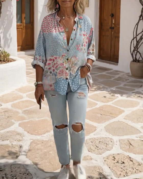 Skjorta Med Småblommigt Mönster Och Ståkrage