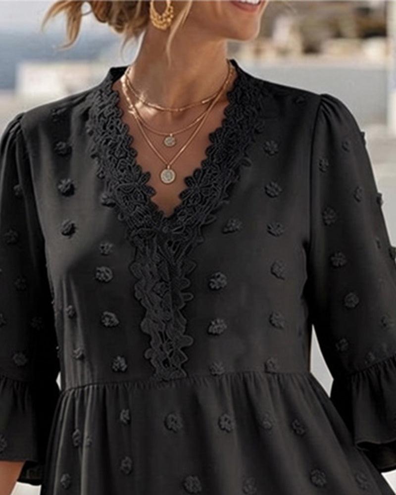 V-Neck Lace Patchwork