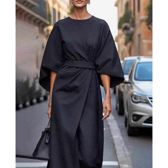 Klänning Med Elegant Lanternärm Och Bälte