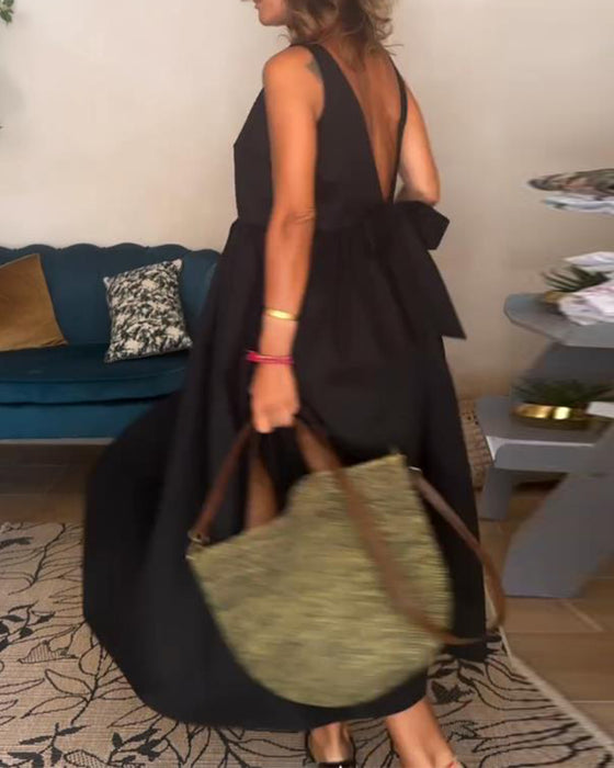 Rygglös Klänning Med Bow