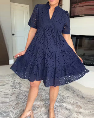 Klänning Ståkrage Urgröpning A-Linje