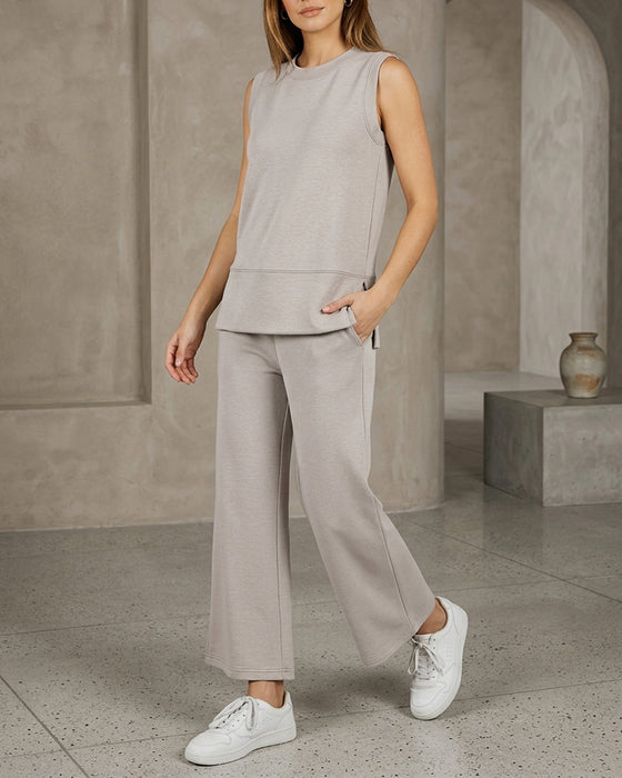 Set Ärmlös Linne Och Raka Byxor