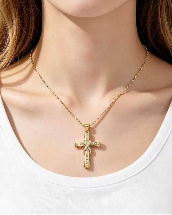 ✝️ Damhalsband med Gnistrande Korshänge – Elegant Tvinnad Design För Vardag & Speciella Tillfällen